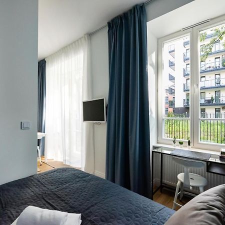 Old Praga Garden Apartment ワルシャワ エクステリア 写真