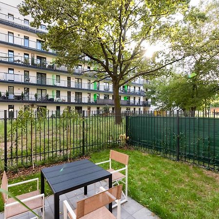 Old Praga Garden Apartment ワルシャワ エクステリア 写真